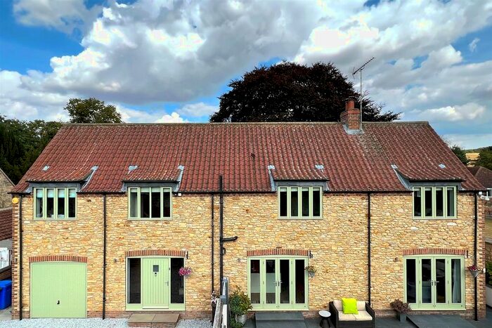 4 Bedroom Detached House For Sale In Ratten Row, North Newbald, York, YO43