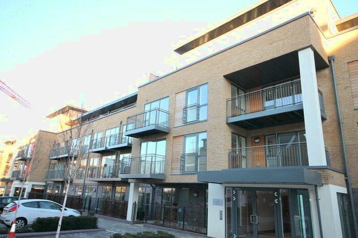 Apartment To Rent In Newton Court, Kingsley Walk, Cambridge, CB5