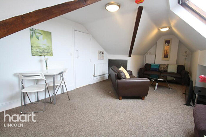 2 Bedroom Flat To Rent In Carholme Road, Lincoln, LN1