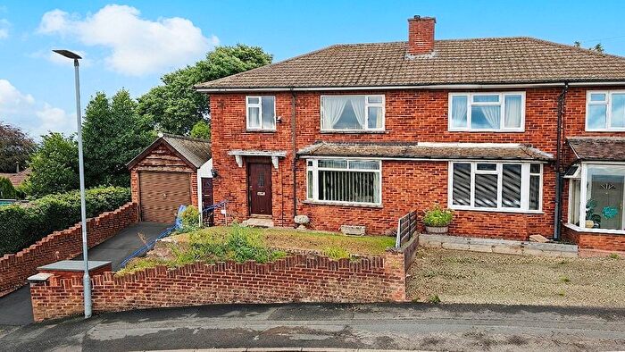 3 Bedroom Semi Detached House For Sale In Quarry Road, Hereford, HR1