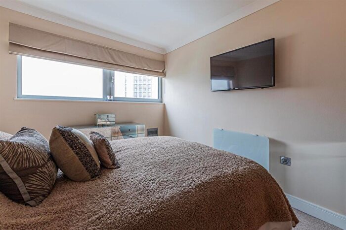 2 Bedroom Apartment To Rent In Bute Terrace, City Centre, CF10