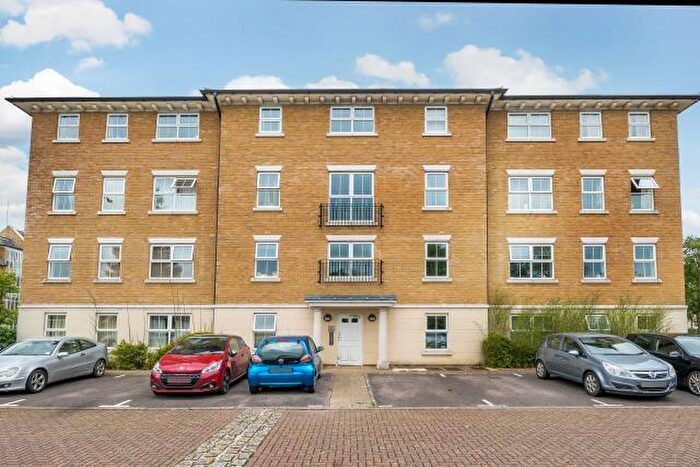 2 Bedroom Apartment For Sale In Reliance Way, Oxford, OX4