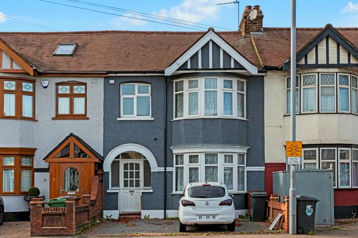 4 Bedroom Terraced House To Rent In Salisbury Hall Gardens, London, E4