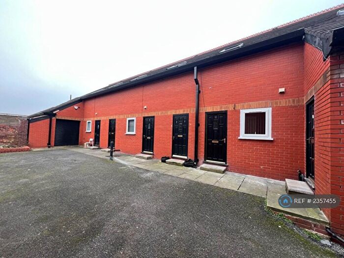 1 Bedroom Flat To Rent In Warburton Place, Atherton, Manchester, M46