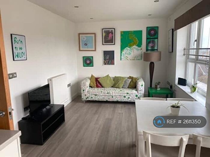 2 Bedroom Flat To Rent In Thomas Jacomb Place, London, E17