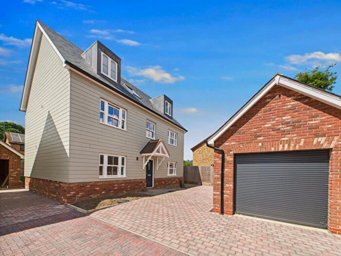 5 Bedroom Detached House For Sale In Hatfield Road, Witham, CM8