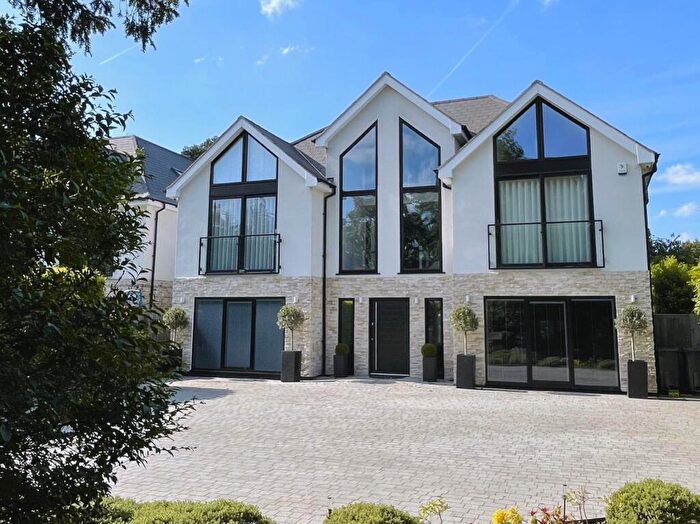 5 Bedroom House For Sale In Bickley Park Road, Bickley, Kent, BR1