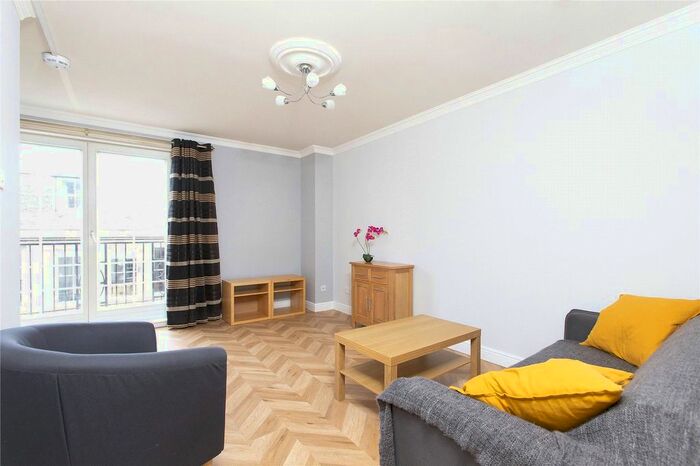 2 Bedroom Flat To Rent In Upper Gray Street, Newington, Edinburgh, EH9