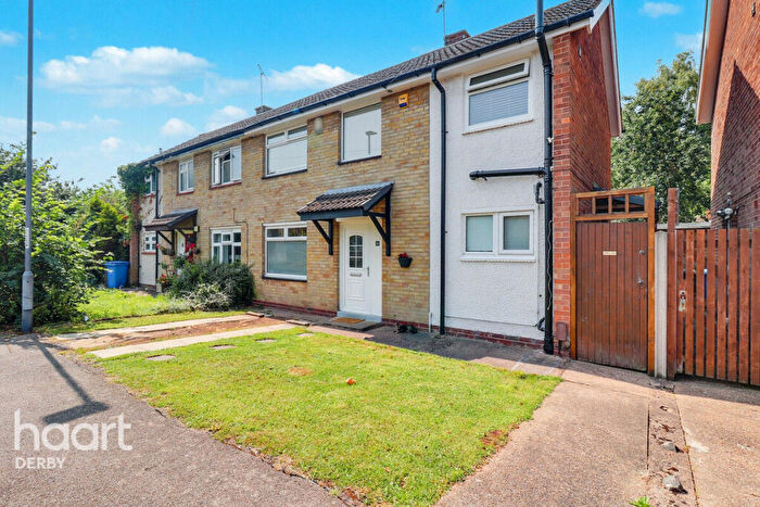 3 Bedroom Semi-Detached House For Sale In Devon Close, Derby, DE21