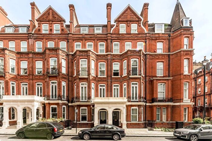 1 Bedroom Flat To Rent In Park Street, London, W1K