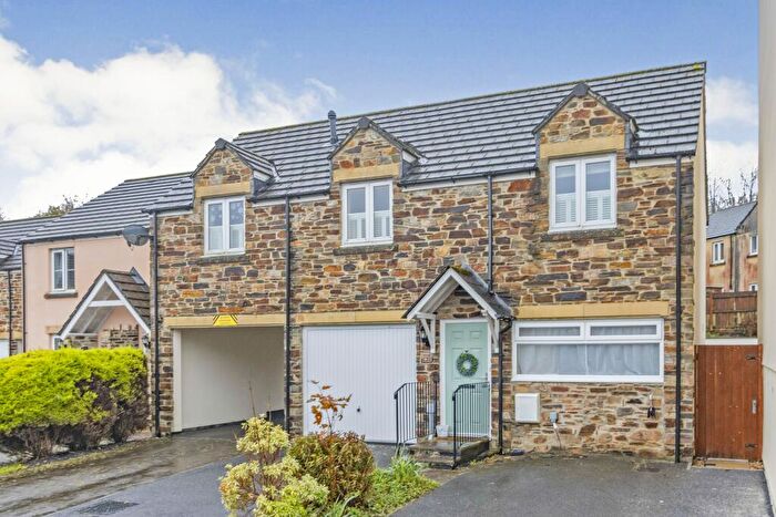 3 Bedroom Mews For Sale In Skylark Rise, Whitchurch, Tavistock, Devon, PL19