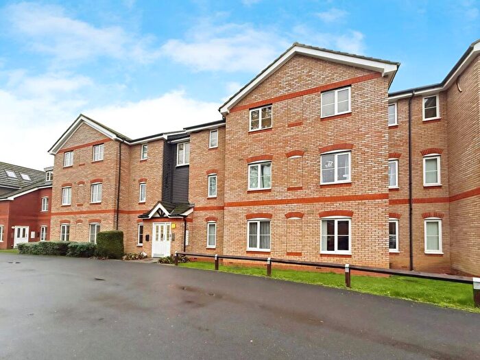 2 Bedroom Apartment For Sale In , Daneholme Close, Daventry, West Midlands, NN11