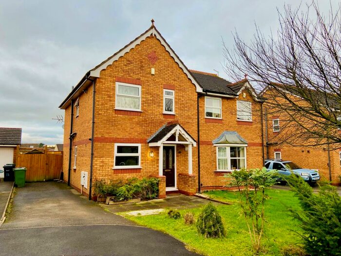 3 Bedroom Semi-Detached House To Rent In Ashwood Court, Chester, CH2