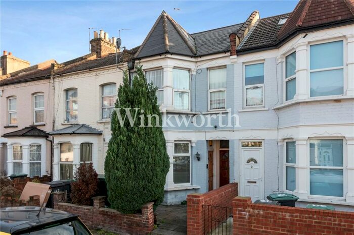 1 Bedroom Apartment To Rent In Harringay Road, London, N15