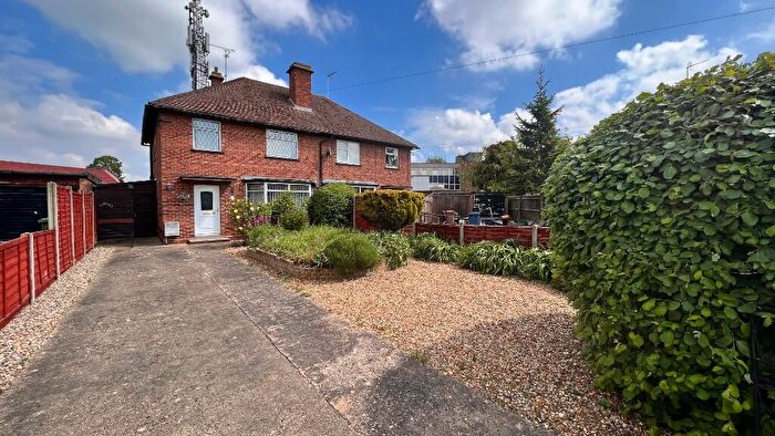 3 Bedroom Semi-Detached House For Sale In Gaul Road, March, Cambridgeshire, PE15