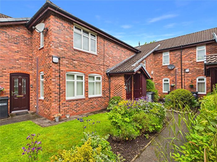 2 Bedroom Apartment For Sale In Nightingale Close, Wilmslow, Cheshire, SK9