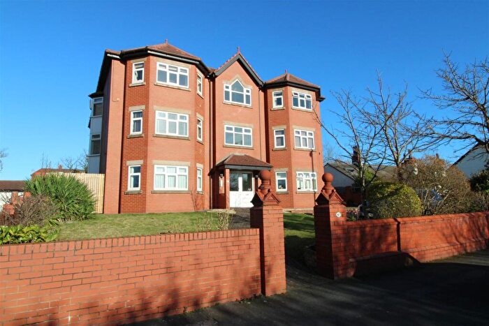 2 Bedroom Apartment To Rent In Dowhills Road, Blundellsands, Liverpool, L23