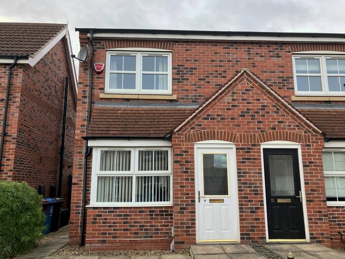 2 Bedroom Terraced House To Rent In Attringham Park, Kingswood, HU7