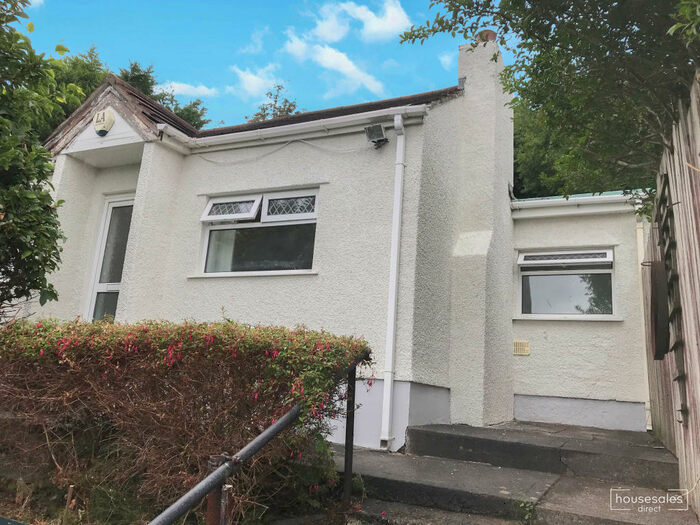 2 Bedroom Semi Detached House For Sale In High Street, Skewen, Neath