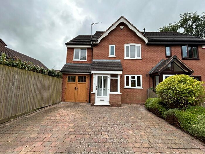 3 Bedroom Semi-Detached House To Rent In Hazeltree Grove, Dorridge, Solihull, West Midlands, B93