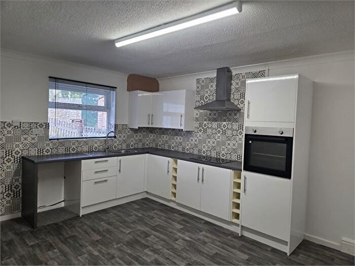 3 Bedroom Property To Rent In West Street, Conisbrough, DN12