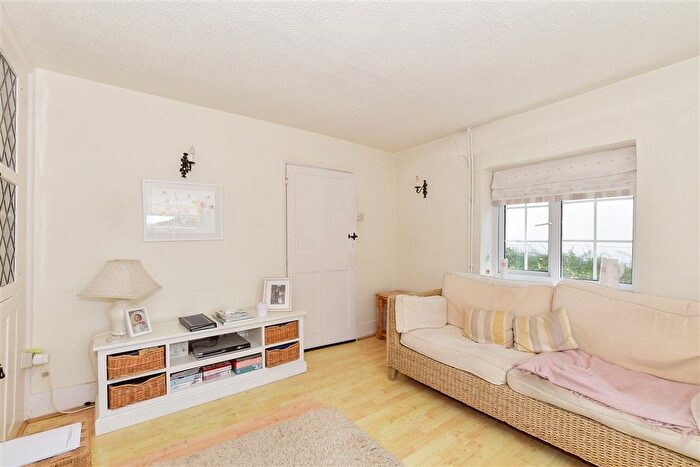 3 Bedroom Property For Sale In Lower Street, Pulborough, West Sussex, RH20