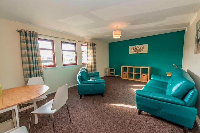 2 Bedroom Flat To Rent In Craigievar Gardens, Garthdee, Aberdeen, AB10