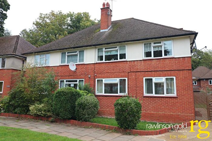 2 Bedroom Maisonette To Rent In Lloyd Court, Pinner, HA5