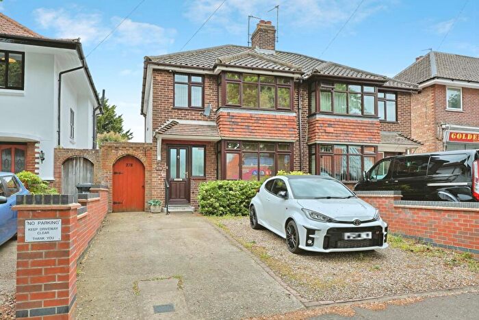 3 Bedroom Semi-Detached House For Sale In Aylsham Road, Norwich, Norfolk, NR3
