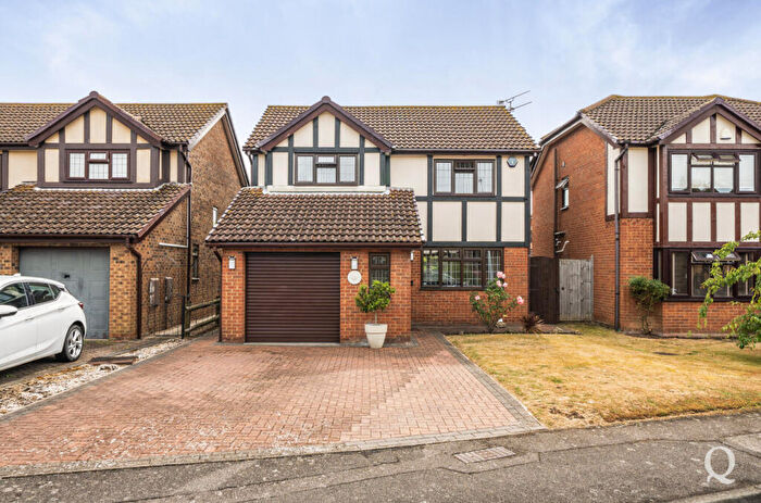 4 Bedroom Detached House For Sale In Clerke Drive, Kemsley, Sittingbourne, Kent, ME10