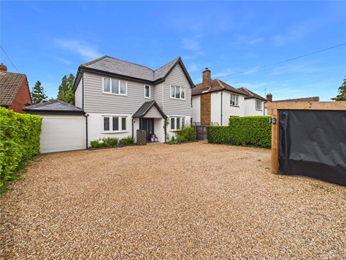 4 Bedroom Detached House For Sale In Feering Hill, Feering, Colchester, CO5