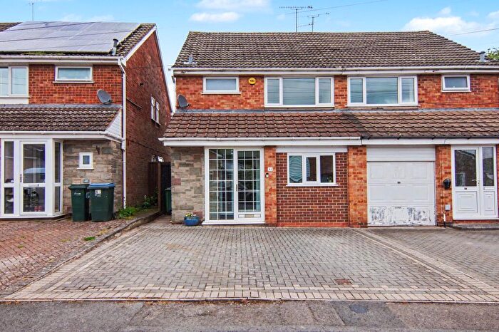 3 Bedroom Semi Detached House For Sale In Nova Croft, Coventry, CV5