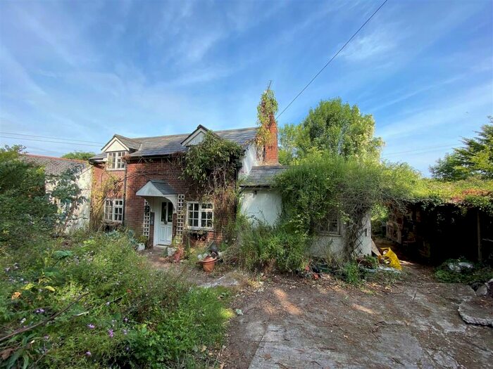 3 Bedroom Detached House For Sale In Marden, Hereford, HR1