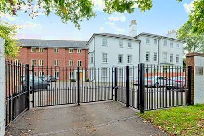 Apartment To Rent In The Newlands, Weston Green Road, Thames Ditton, Surrey, KT7