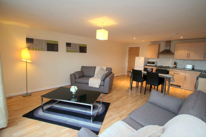 2 Bedroom Apartment To Rent In Ouseburn Wharf, Newcastle Quayside, NR6