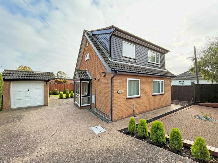 3 Bedroom Detached House To Rent In Hilton Road, Mapperley, Nottingham, NG3