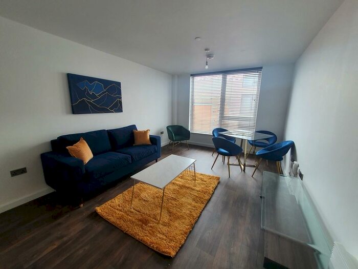 2 Bedroom Apartment To Rent In Moseley Gardens, Moseley Street, Digbeth, B12