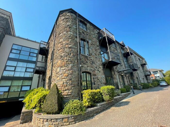 1 Bedroom Flat To Rent In Lloyd George Avenue, Cardiff, CF10