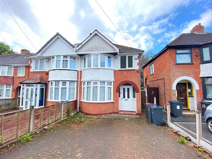 3 Bedroom Semi-Detached House For Sale In Gotham Road, South Yardley, B26