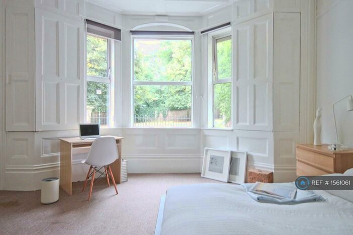 7 Bedroom Terraced House To Rent In *Students /** &#;Pp/Pw Elm Av, Nottingham, NG3