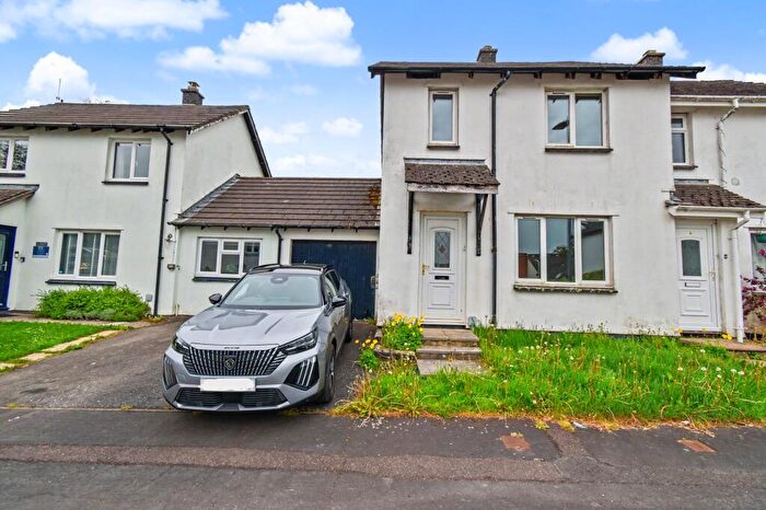 3 Bedroom Semi-Detached House For Sale In Oke Tor Close, Okehampton, EX20