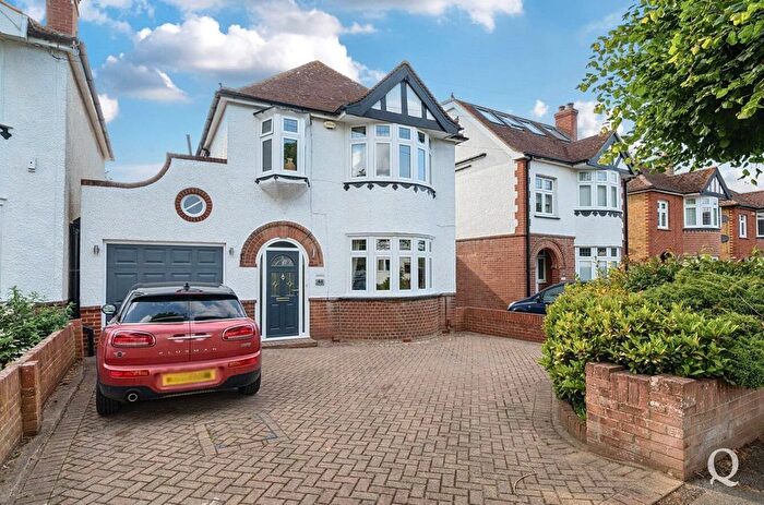 4 Bedroom Detached House For Sale In Park Drive, Sittingbourne, Kent, ME10