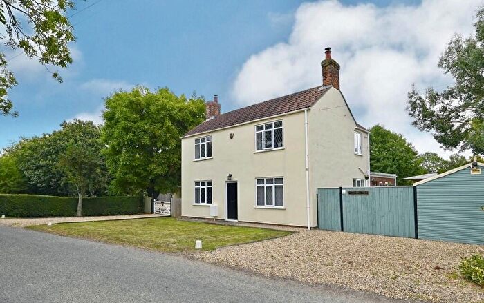 3 Bedroom Detached House For Sale In Lincs, Kirton, Near Boston Equestrian Property / Home Office / Outbuildings, PE20