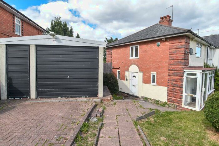 2 Bedroom Semi-Detached House To Rent In Fitzroy Road, Birmingham, West Midlands, B31