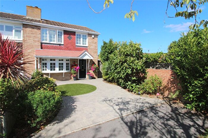 3 Bedroom Semi-detached House For Sale In Westgate, Fareham, Hampshire, PO14