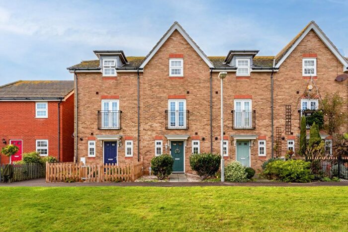 4 Bedroom Property For Sale In Westview Close, Peacehaven, BN10