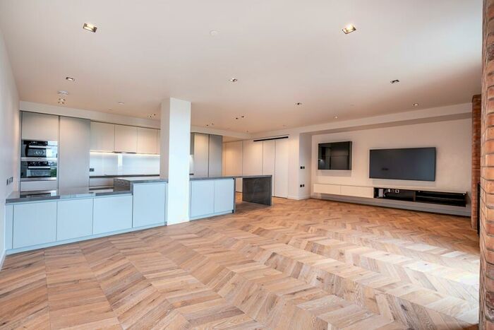3 Bedroom Flat To Rent In Circus Road West London, SW11