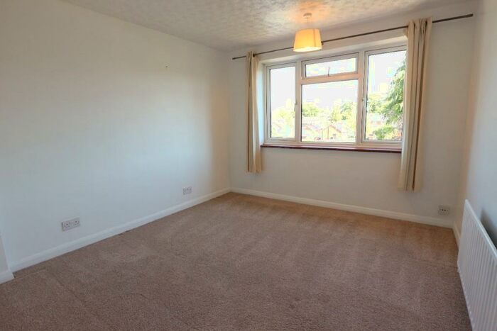 3 Bedroom Semi-Detached House To Rent In Addison Road, Guildford, Surrey, GU1