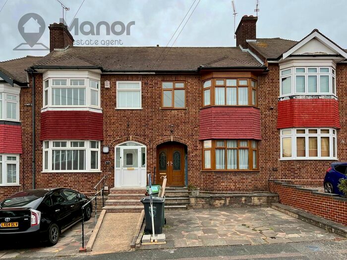 3 Bedroom Terraced House To Rent In Trevose Road, Walthamstow, E17