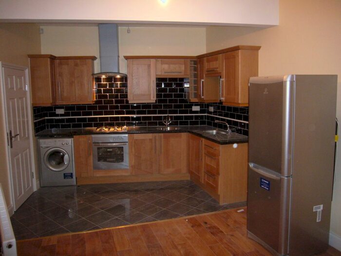 1 Bedroom Flat To Rent In Martaban Road, London, N16